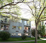 Cozy 1 and 2 Bedroom Sunnyside Apartments