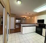 2 Bedroom 2 Bathroom Townhouse in Trendy Bankview
