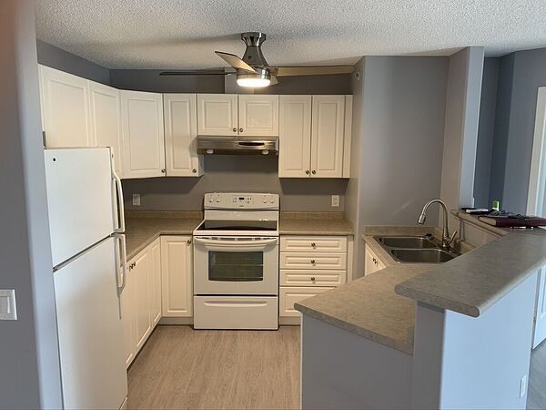 Calgary 2 bedrooms Condo Unit for rent. Property photo: 417222-2
