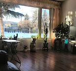 Main floor ONLY -3 bedrooms $1350 in Center street - Bus 15 minutes to core