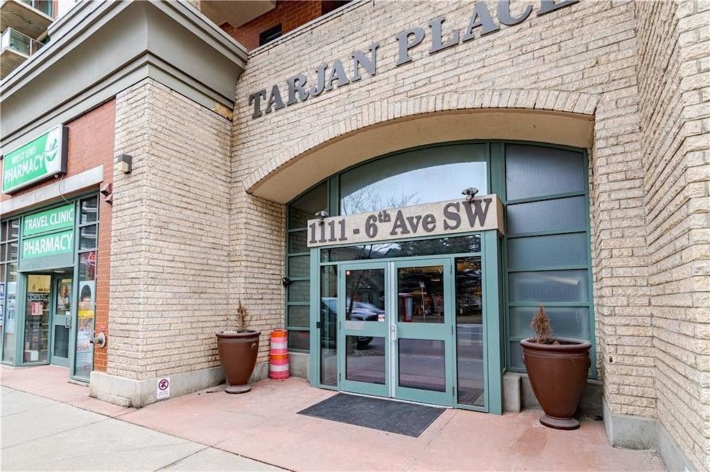 Calgary 1 bedroom Condo Unit for rent. Property photo: 418416-1