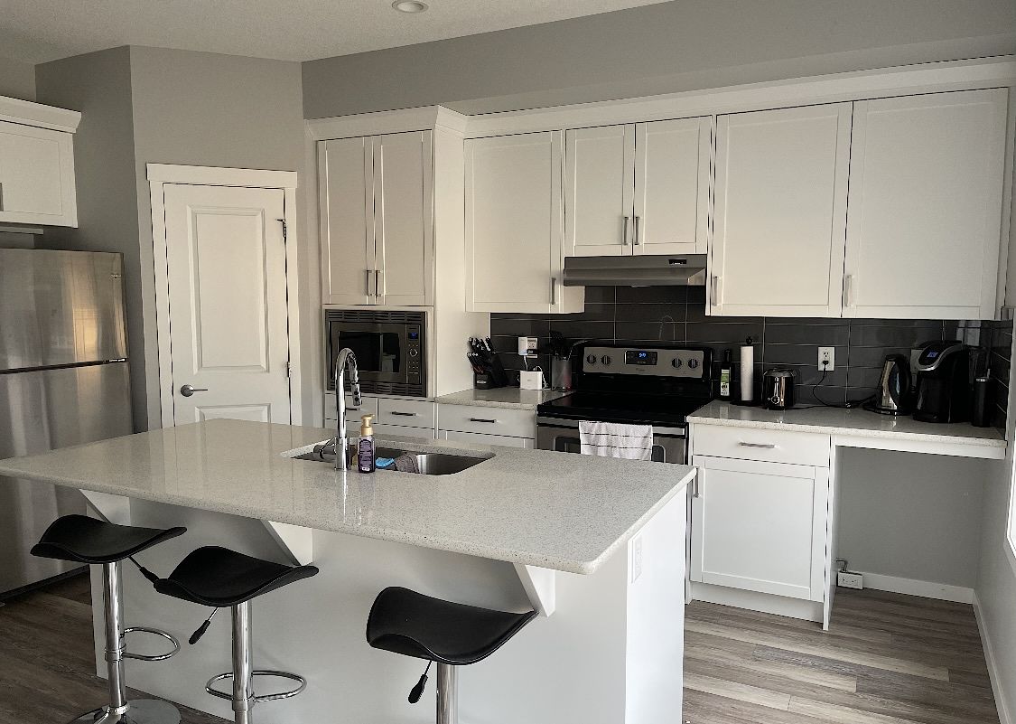 Calgary 4 bedrooms House for rent. Property photo: 419051-1