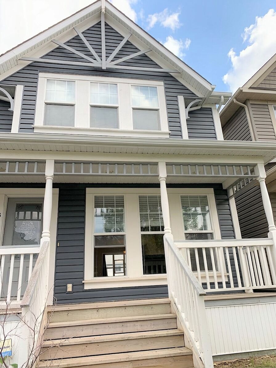 Calgary 3 bedrooms House for rent. Property photo: 419139-1