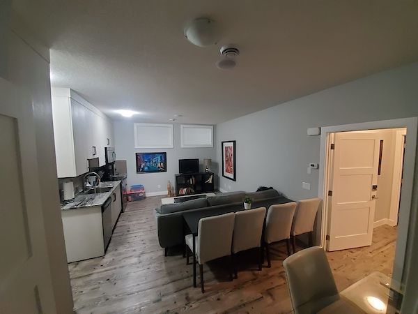 Calgary 2 bedrooms Basement for rent. Property photo: 419987-2