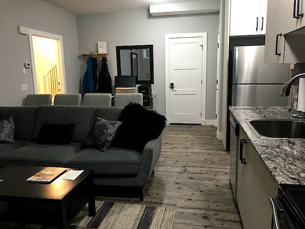 Calgary 2 bedrooms Basement for rent. Property photo: 419987-3