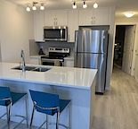 Utilities included! Bungalow in Riverstone!