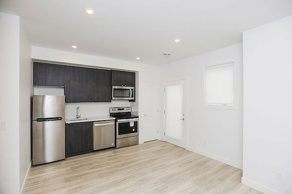 Calgary 1 bedroom Basement for rent. Property photo: 420348-2