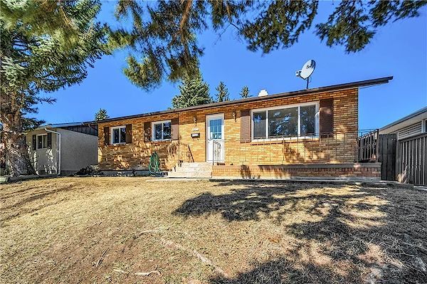 Calgary 2 bedrooms Basement for rent. Property photo: 421262-2