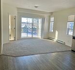 Great 2 Bedrooms and 2 Baths Condo with heated Underground Parking
