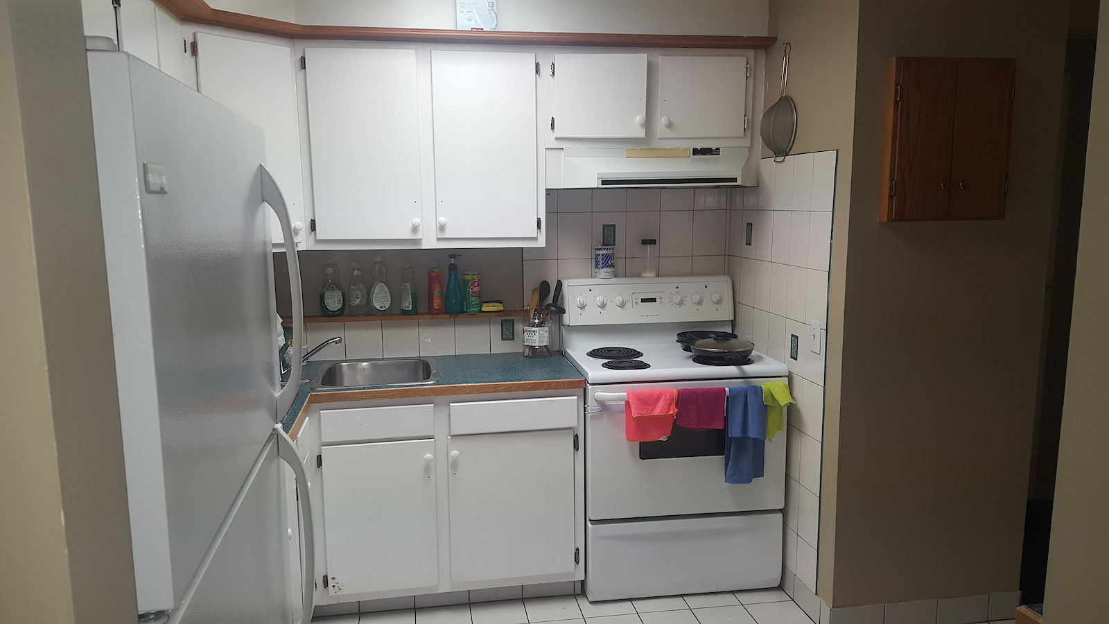 Calgary 1 bedroom Room For Rent for rent. Property photo: 422158-1