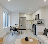 Beautiful Basement suite -Utilities already included!
