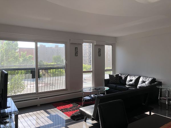 Calgary 2 bedrooms Condo Unit for rent. Property photo: 424071-3