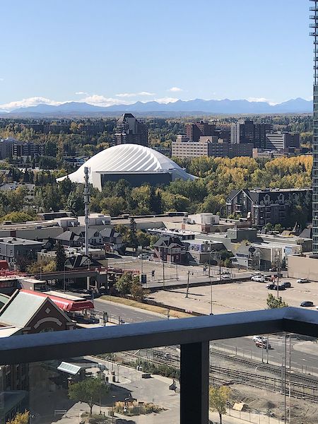Calgary 1 bedroom Condo Unit for rent. Property photo: 426512-2