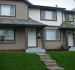 Newly renovated & cozy 3 Bedroom 1 full bath and 1/2 bath Townhouse in Woodbine