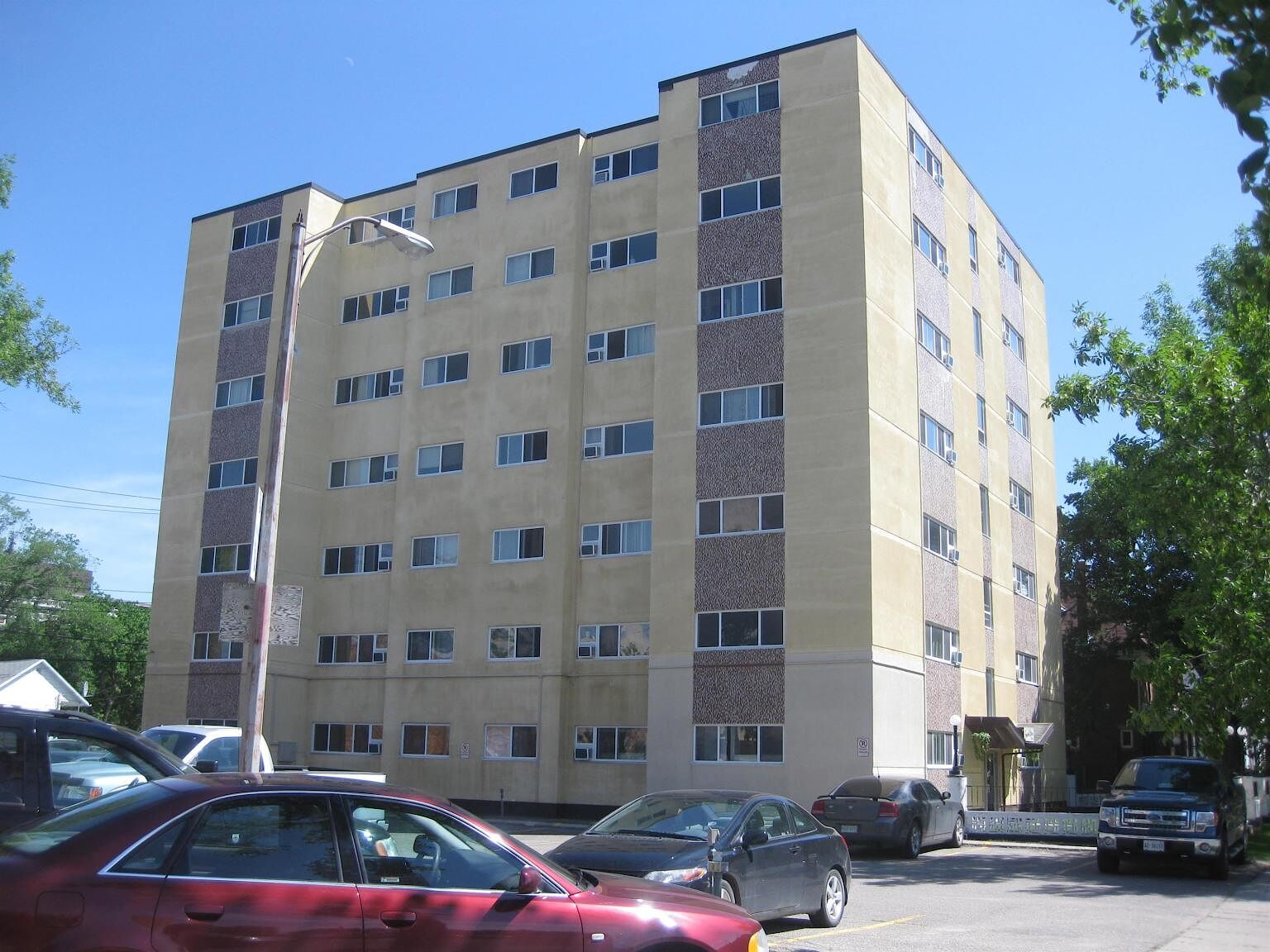 Regina 1 bedroom Apartment for rent. Property photo: 427461-1