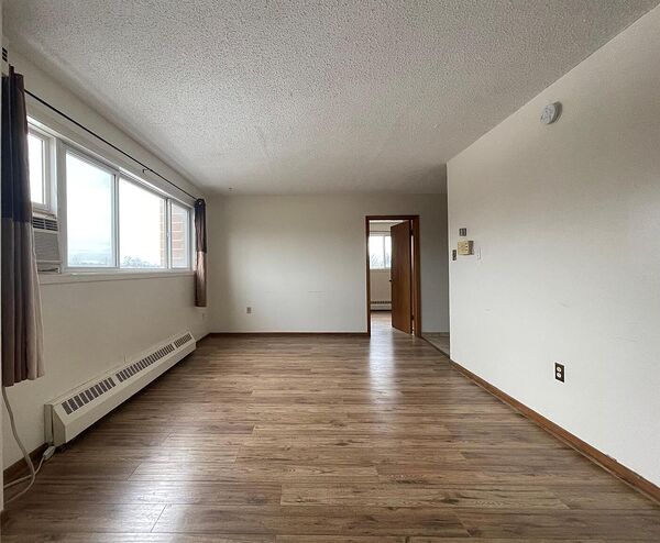 Regina 1 bedroom Apartment for rent. Property photo: 427461-3