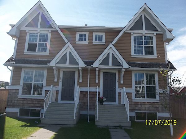 Calgary 3 bedrooms Duplex for rent. Property photo: 432500-2