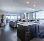 GORGEOUS 2.5 BEDROOM, 2 BATHROOM CORNER UNIT IN WATERFRONT  - EAU CLAIR