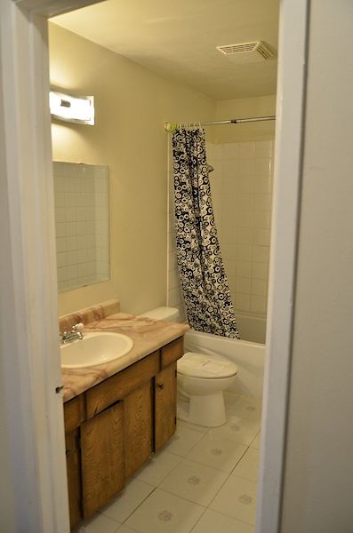 Calgary 3 bedrooms Main Floor for rent. Property photo: 434137-2