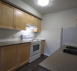 Pet Friendly - Two Level Apartment !!