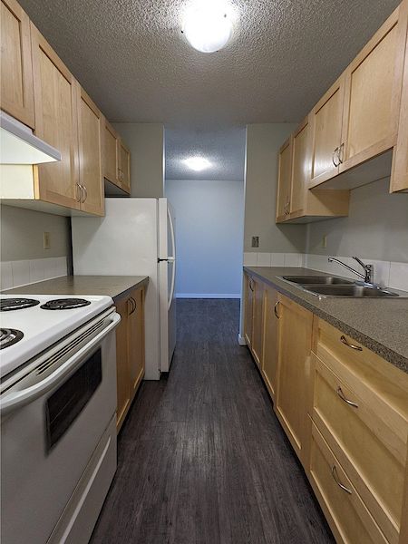 Calgary 2 bedrooms Apartment for rent. Property photo: 434966-3