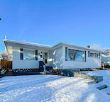 Single House three Bedrooms available For Rent *GREAT LOCATION*