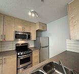 MODERN 2 BEDROOM NEAR CHINOOK MALL! ONE MONTH FREE RENT!