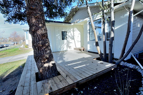 Calgary 3 bedrooms Main Floor for rent. Property photo: 436747-2