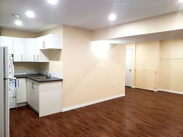 Calgary 2 bedrooms Basement for rent. Property photo: 436826-2