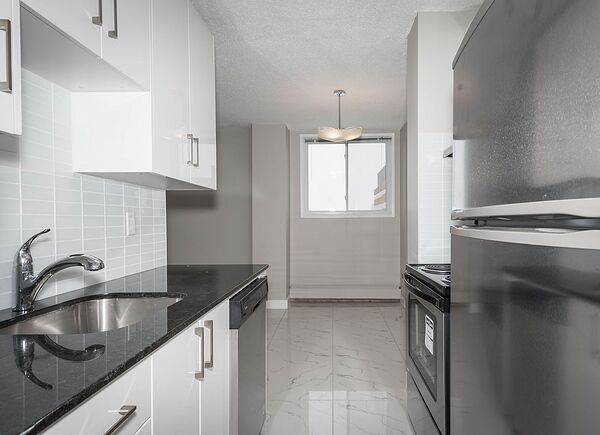 Edmonton 2 bedrooms Apartment for rent. Property photo: 437089-2