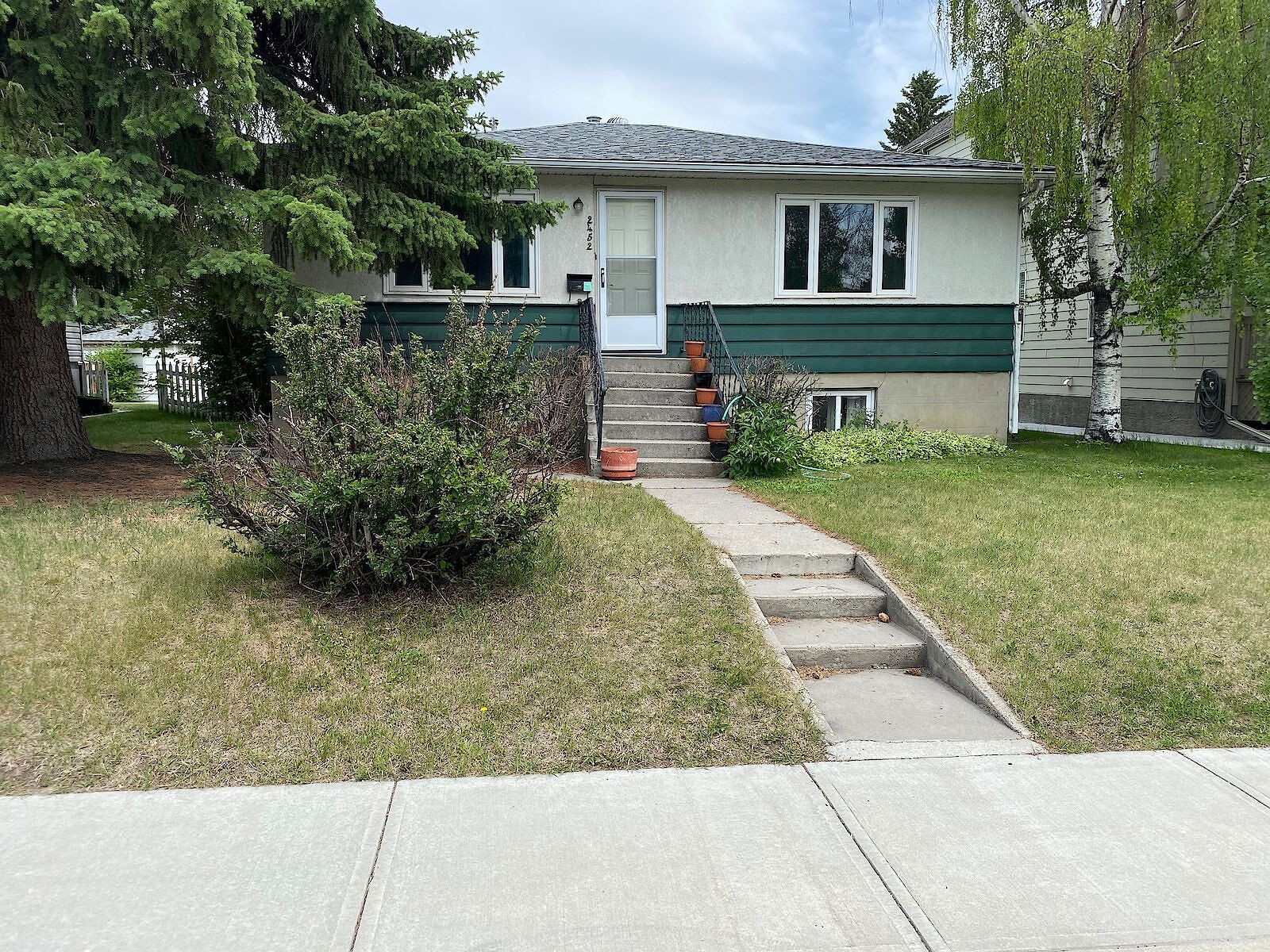 Calgary 2 bedrooms Main Floor for rent. Property photo: 439370-1