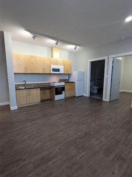 Calgary 2 bedrooms Apartment for rent. Property photo: 440080-2