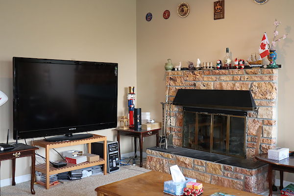 Calgary 2 bedrooms Room For Rent for rent. Property photo: 443126-2