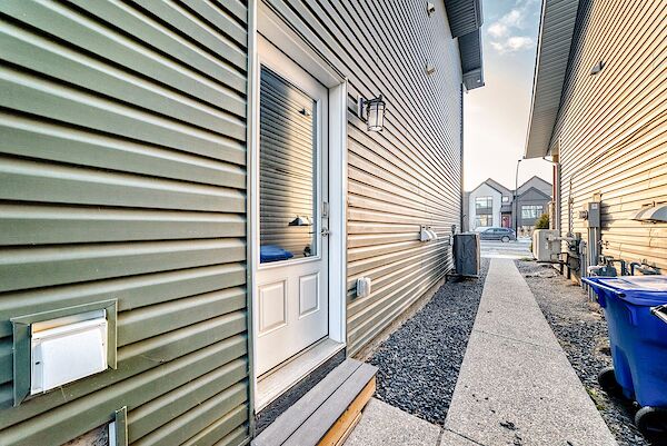Calgary 1 bedroom Basement for rent. Property photo: 443175-3
