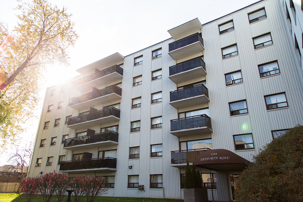 Scarborough 3 bedrooms Apartment for rent. Property photo: 443351-1