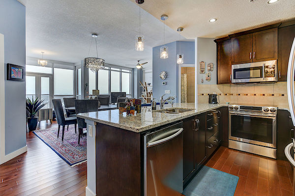 Calgary 2 bedrooms Condo Unit for rent. Property photo: 444193-3