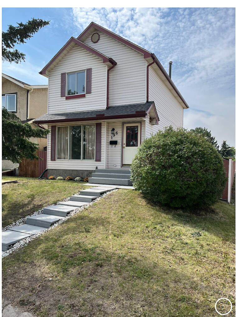 Calgary 3 bedrooms House for rent. Property photo: 44466-1