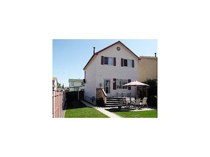 Calgary 3 bedrooms House for rent. Property photo: 44466-2