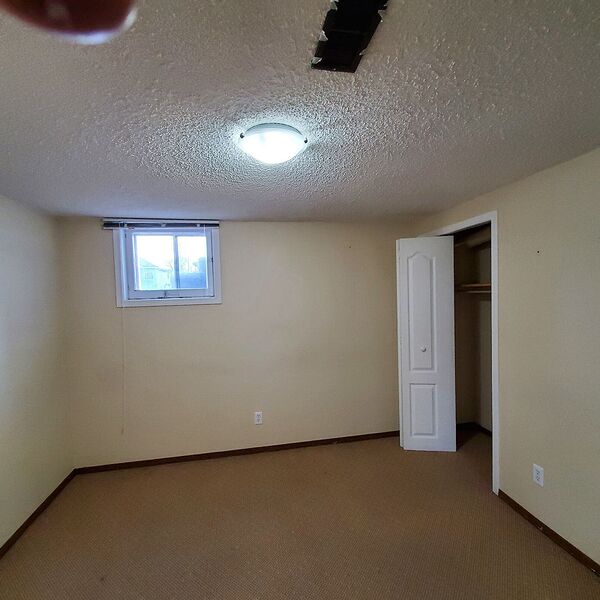One Bedroom Basement Suite in a Single detached Home in Mount Pleasant NW