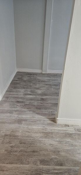 Calgary 1 bedroom Apartment for rent. Property photo: 446578-3