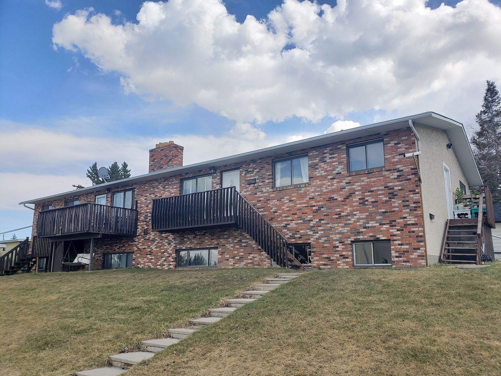 Calgary 2 bedrooms Basement for rent. Property photo: 446970-1