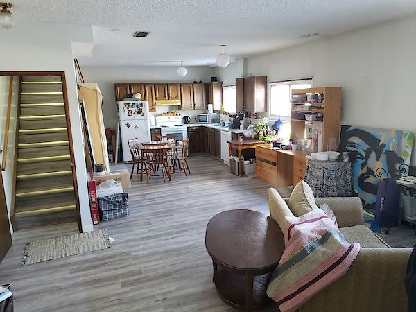 Calgary 2 bedrooms Basement for rent. Property photo: 446970-2