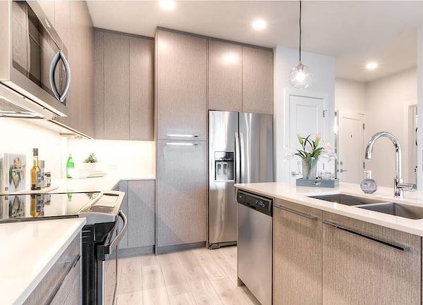 Calgary 2 bedrooms Condo Unit for rent. Property photo: 449262-3