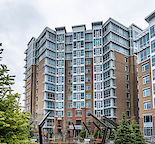*THE GROVES OF VARSITY*  2 BED / 2 BATH SPACIOUS CONDO