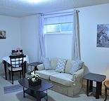 Exquisite two bedroom Basement Suite