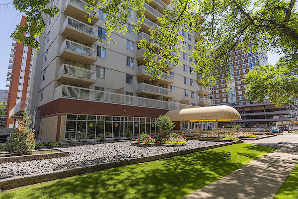 Edmonton 1 bedrooms Apartment for rent. Property photo: 450160-2