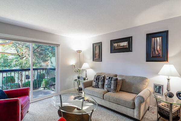 Richmond bachelor bedrooms Apartment for rent. Property photo: 450164-3