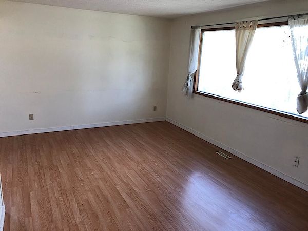 Calgary 3 bedrooms Main Floor for rent. Property photo: 450687-2