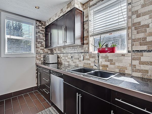 Calgary 2 bedrooms Basement for rent. Property photo: 450853-3