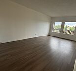 Huntington Hills NW Walk-out Duplex